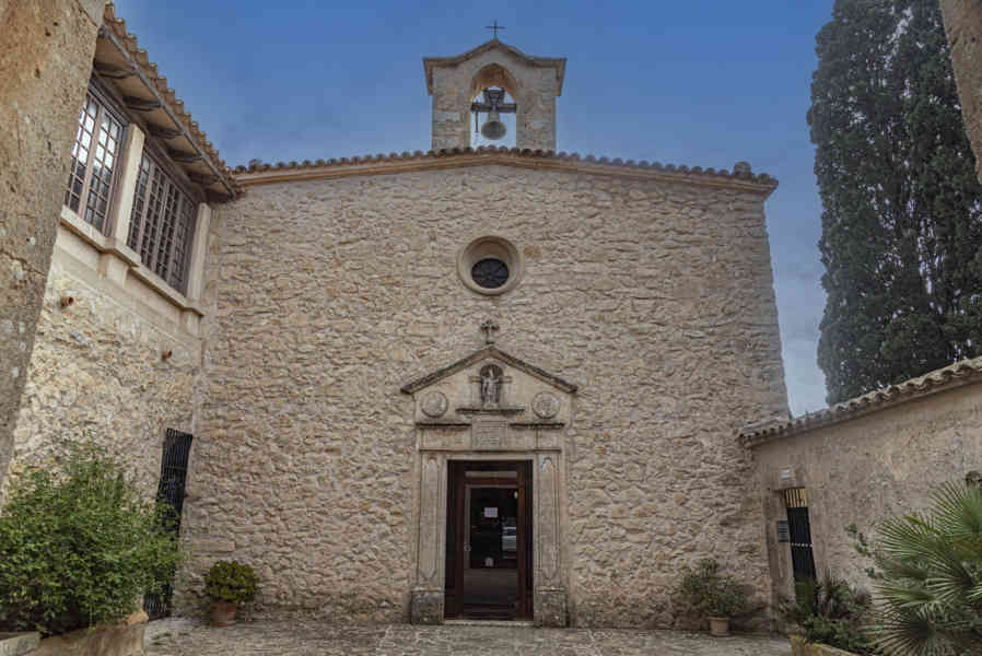 Mallorca - Randa 21 - ermita de Sant Honorat.jpg